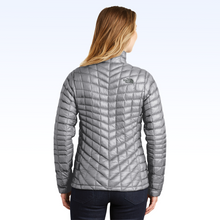 Load image into Gallery viewer, THE NORTH FACE W THERMOBALL TREKKER JACKET